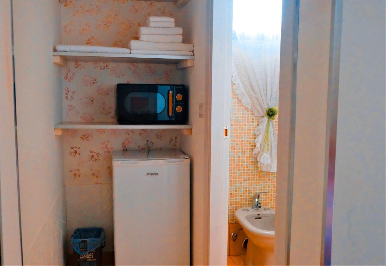 Da Casa Tiziana Hotel Porto Cesareo Bagian luar foto