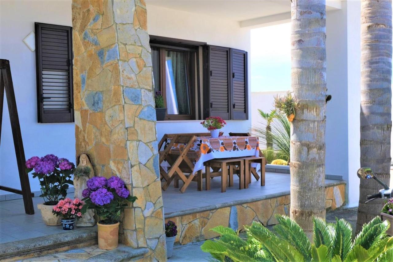 Da Casa Tiziana Hotel Porto Cesareo Bagian luar foto